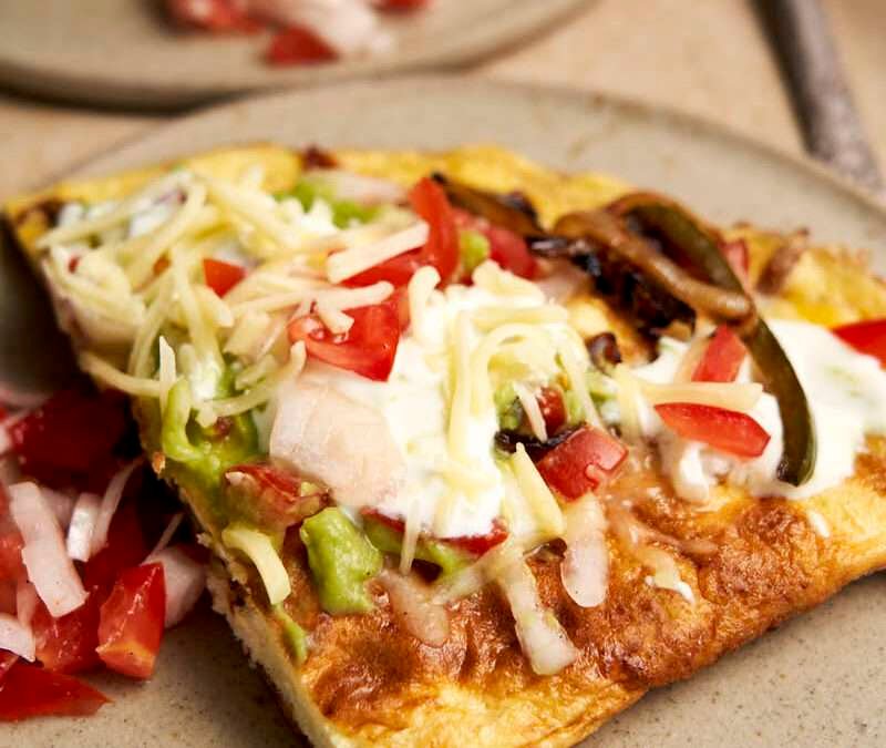 Chicken Fajita Omelette – Easy Breakfast