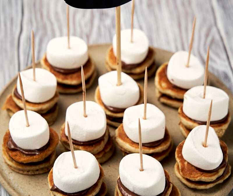 S’mores Pancakes (Mini Nutella Pancakes)