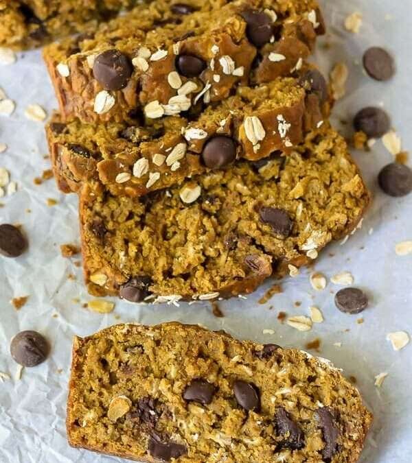 Pumpkin Chocolate Chip Bread {Healthy + Easy}