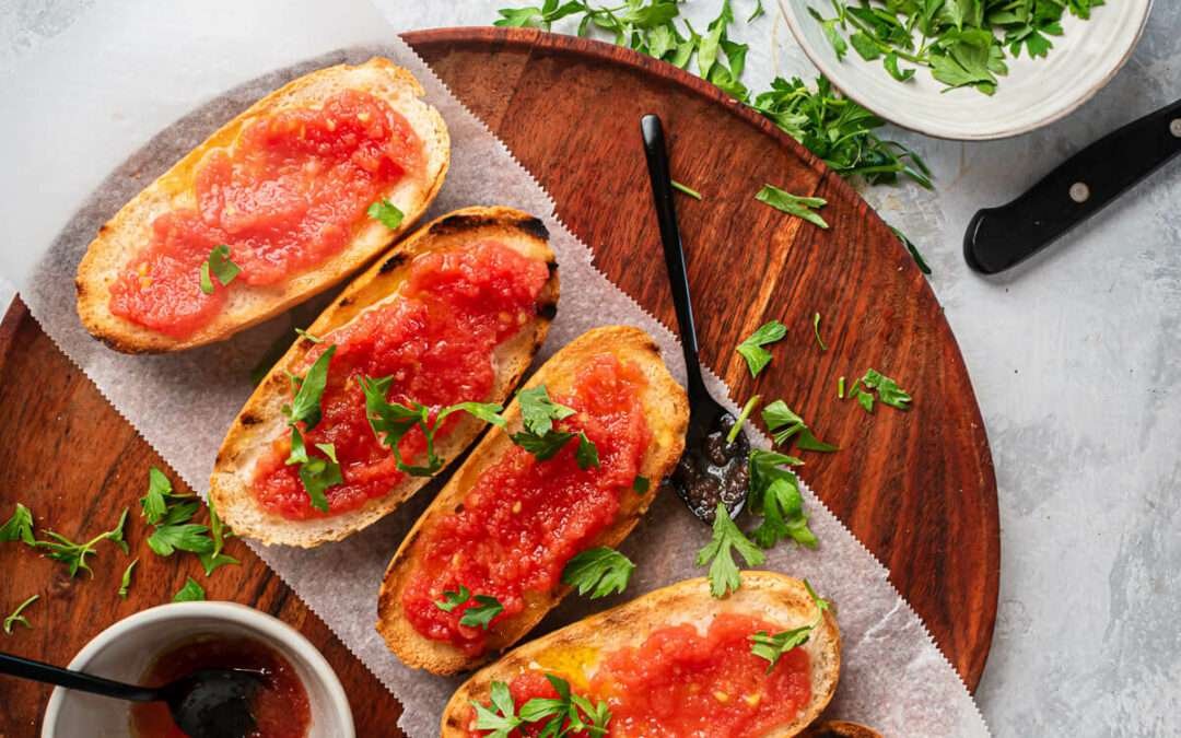 Pan con Tomate Recipe – Spanish Bread and Tomatoes Tapas