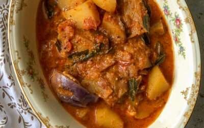 Chettinad Style Kara Kuzhambu Recipe with Potato and Brinjal by Archana’s Kitchen