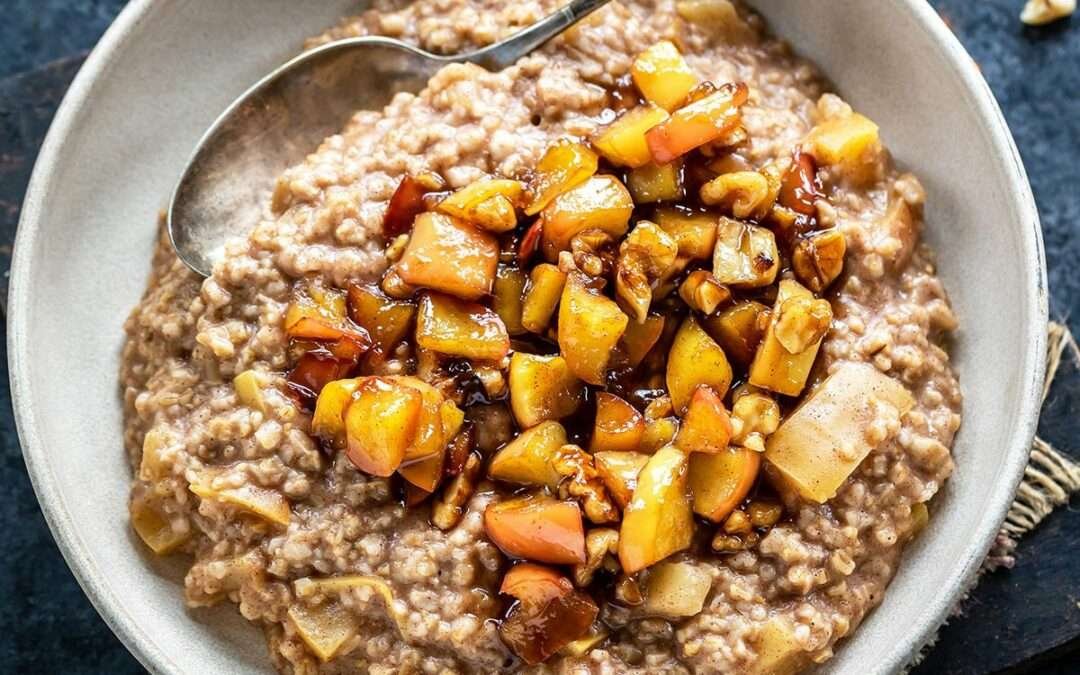 Instant Pot Apple Pie Oatmeal