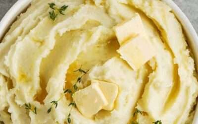 The BEST Mashed Potatoes (how to make mashed potatoes)