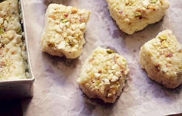 Kalakand Recipe | Kalakand Sweet | How to make Kalakand