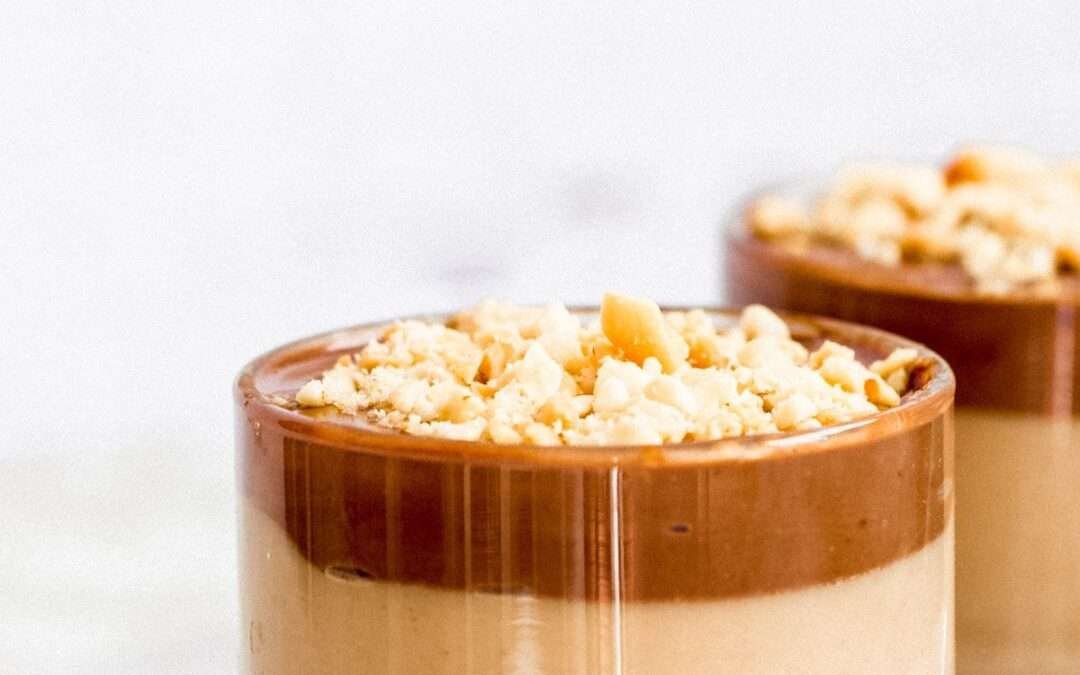 Easy Vegan Peanut Butter Mousse with Chocolate