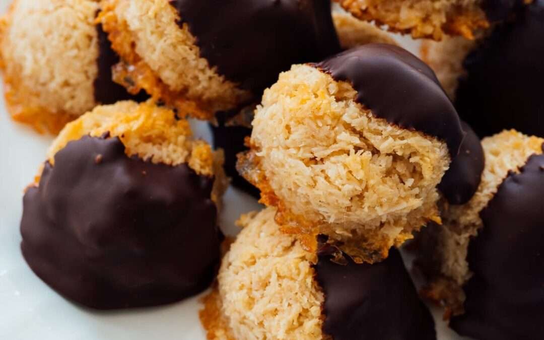 Coconut Macaroons Recipe – Cookie and Kate