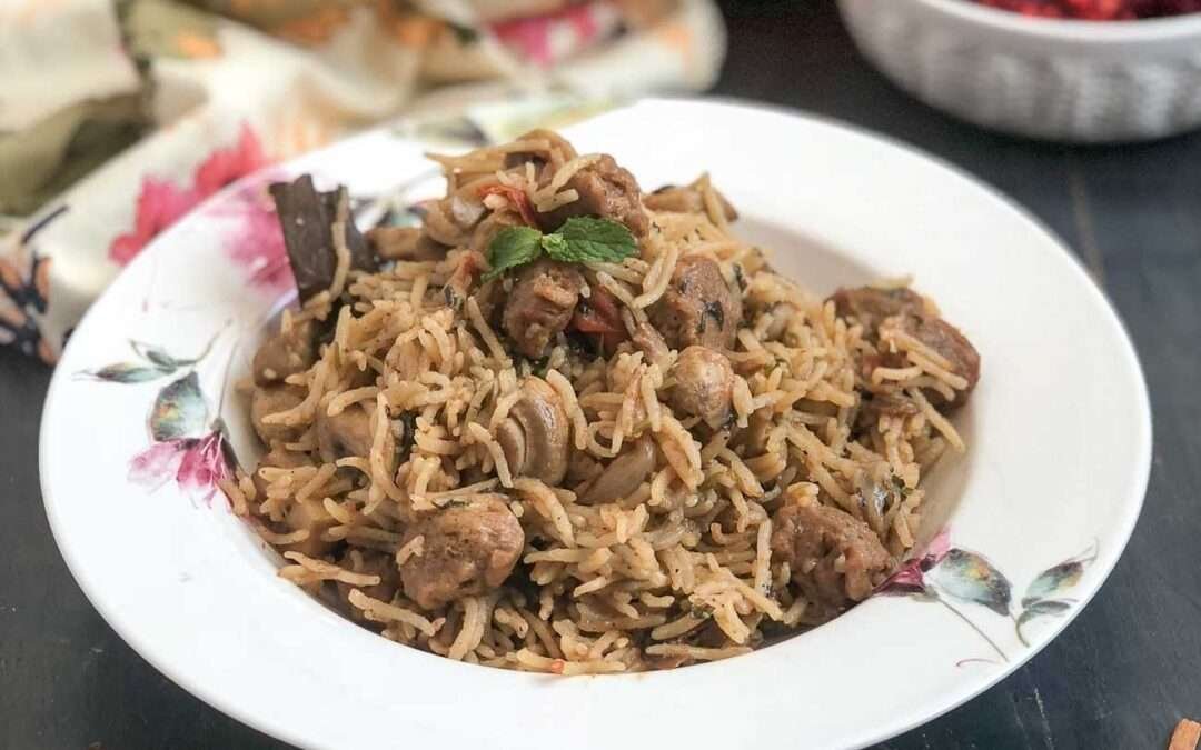 Pudina Mushroom And Soya Biryani Recipe by Archana’s Kitchen