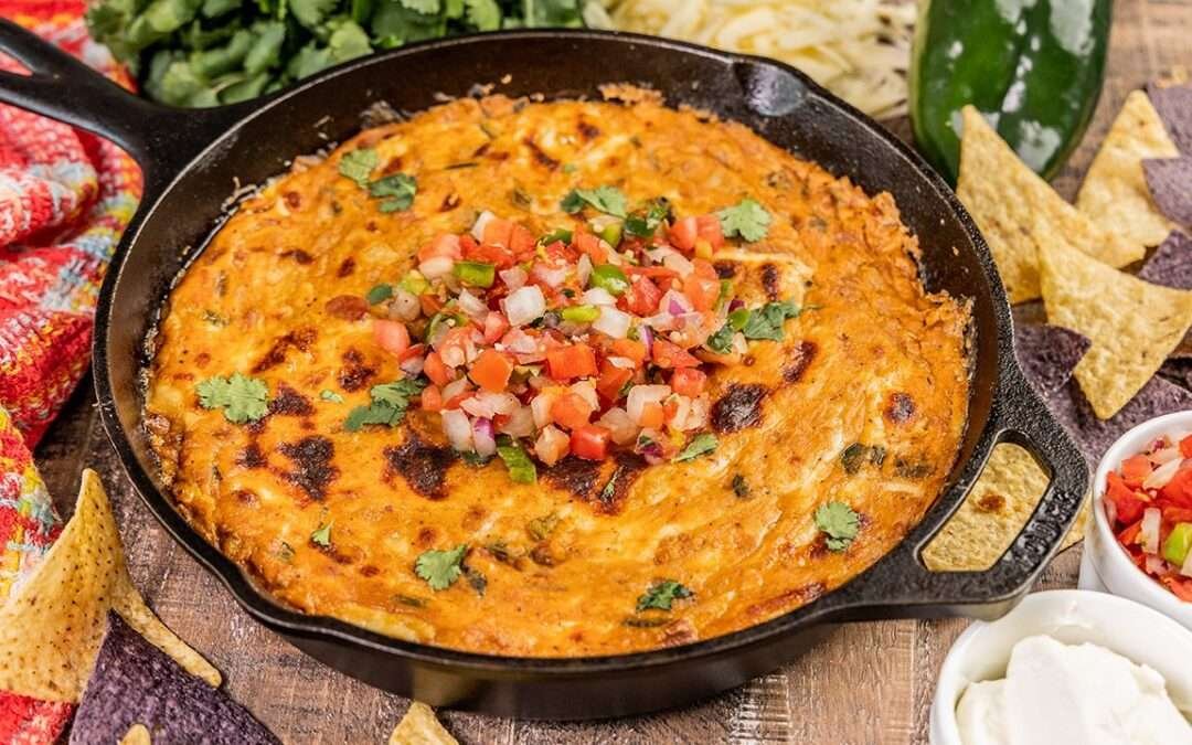 Cheesy Skillet Taco Dip – thestayathomechef.com