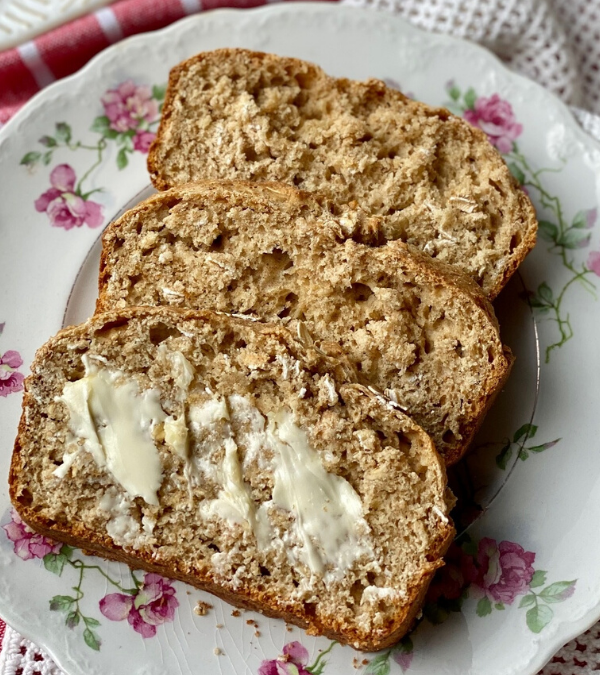 HONEY OAT BREAD – The Southern Lady Cooks