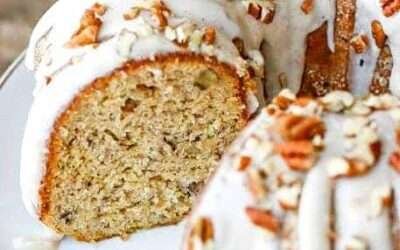Banana Cake with Cream Cheese Icing