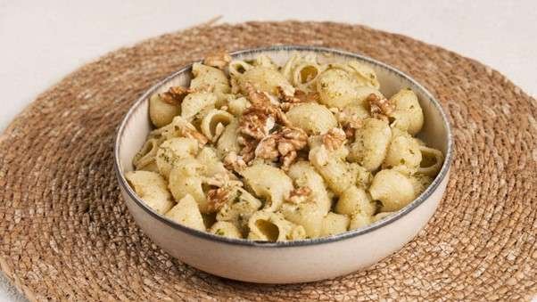 Pasta with Broccoli Pesto & Walnuts