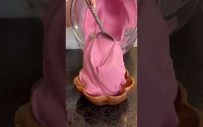 Strawberry Spring Smoothie Bowl #youtubepartner