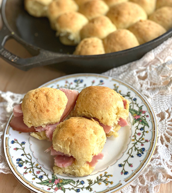 SOURDOUGH ROLLS – The Southern Lady Cooks