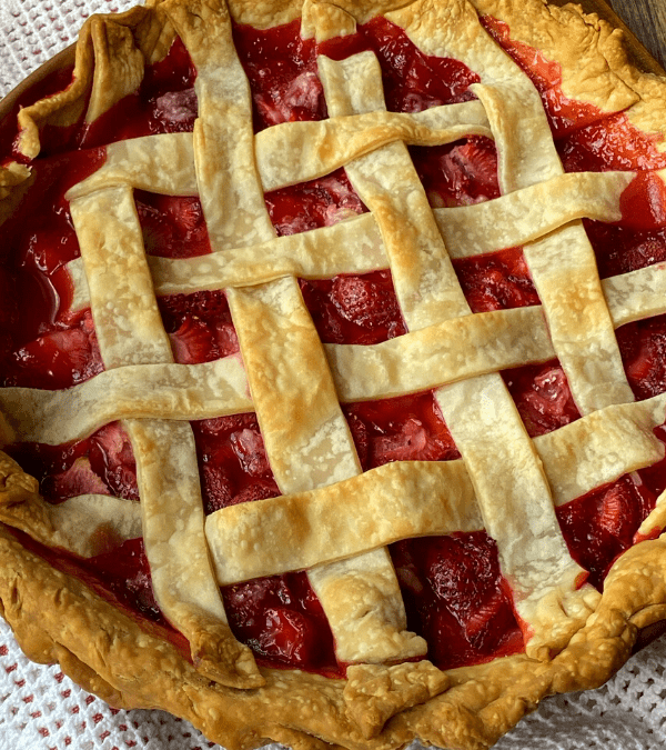 EASY STRAWBERRY PIE – The Southern Lady Cooks