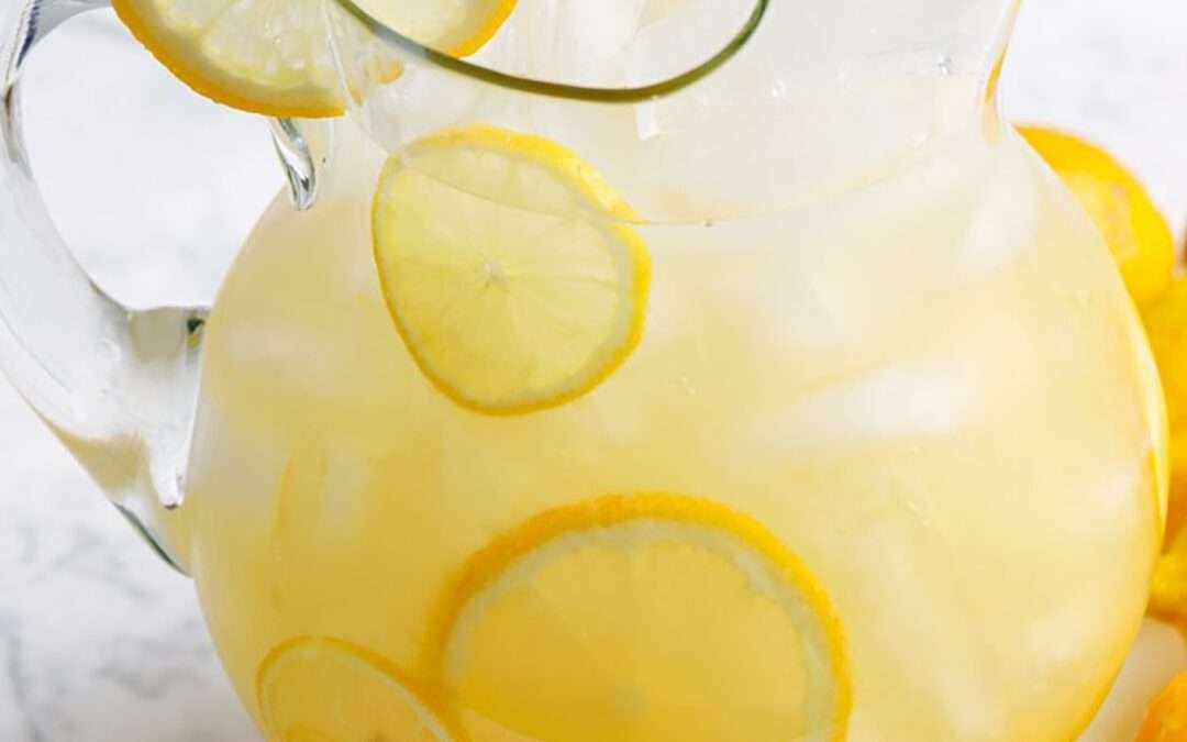 Homemade Lemonade – Spend With Pennies