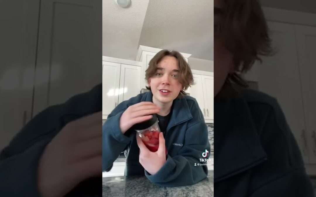 Smoothie bowl of the day! #shorts