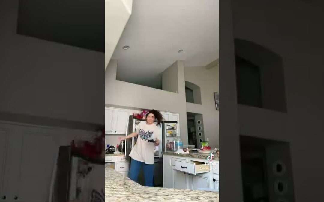 Make a smoothie with me quiet EDITION #foryou #fyp #shorts