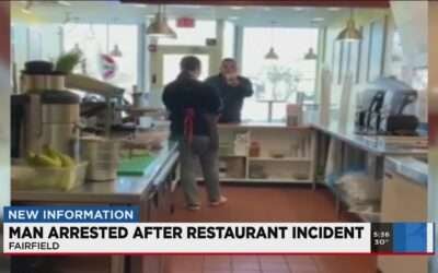 VIDEO: Man arrested after yelling, throwing smoothie