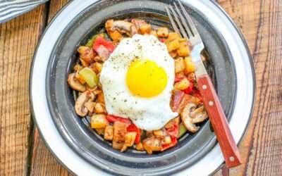 Crispy Breakfast Hash with Bacon and Potatoes