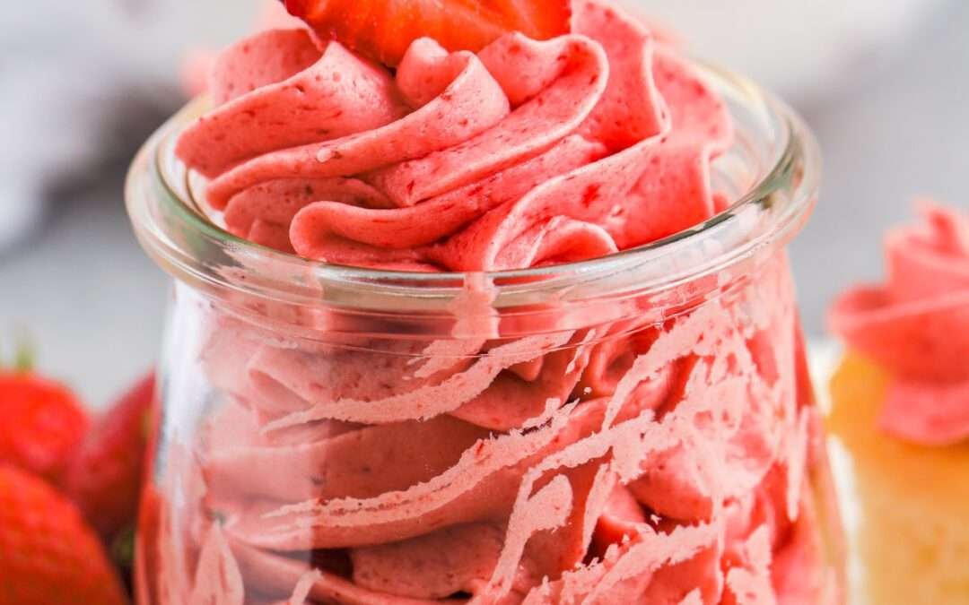 Fresh Strawberry Buttercream – Spend With Pennies