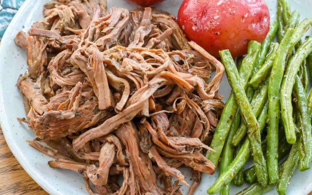 {Slow-Cooker} Italian Red Wine Roast Beef