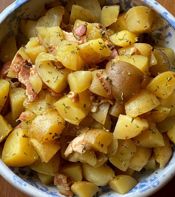 CROCK POT BACON RANCH POTATOES
