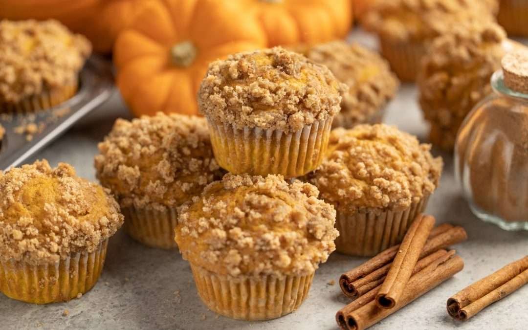 Perfect Pumpkin Muffins – thestayathomechef.com