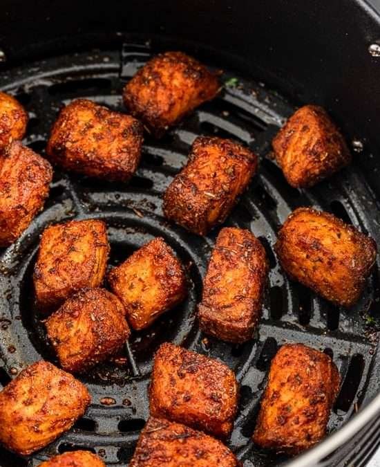 10-Minute Blackened Air Fryer Salmon Bites