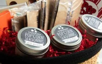 Popcorn Gift Set with Homemade Popcorn Seasonings