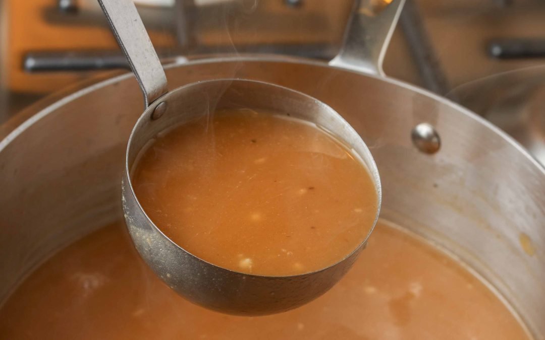 Perfect Brown Gravy (made without meat drippings)
