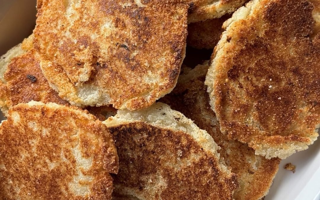 Hoecakes or Fried Cornbread – The Southern Lady Cooks