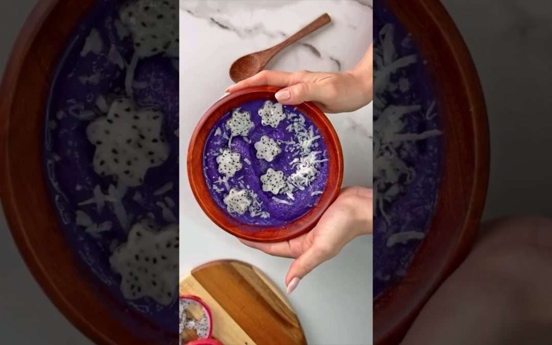 PURPLE pitaya smoothie bowl
