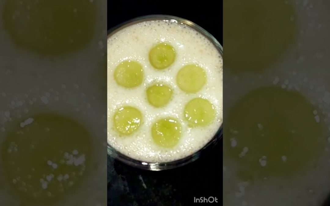 oats banana smoothie || healthy breakfast recipe #food #youtubeshorts #shorts