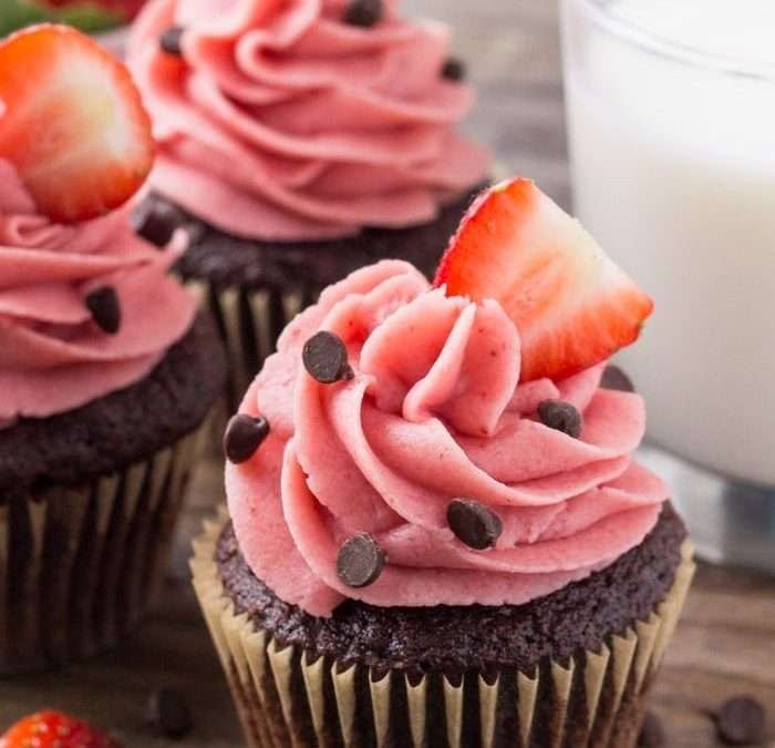 Chocolate Cupcakes with Strawberry Frosting