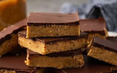 Chocolate Peanut Butter Bars | Cookies and Cups