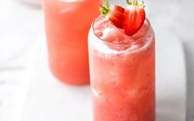 Strawberry Agua Fresca (agua de fresa)