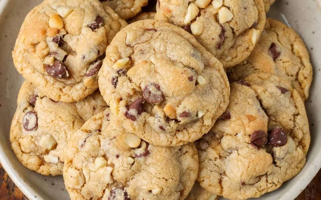 Chocolate Chip Macadamia Nut Cookies
