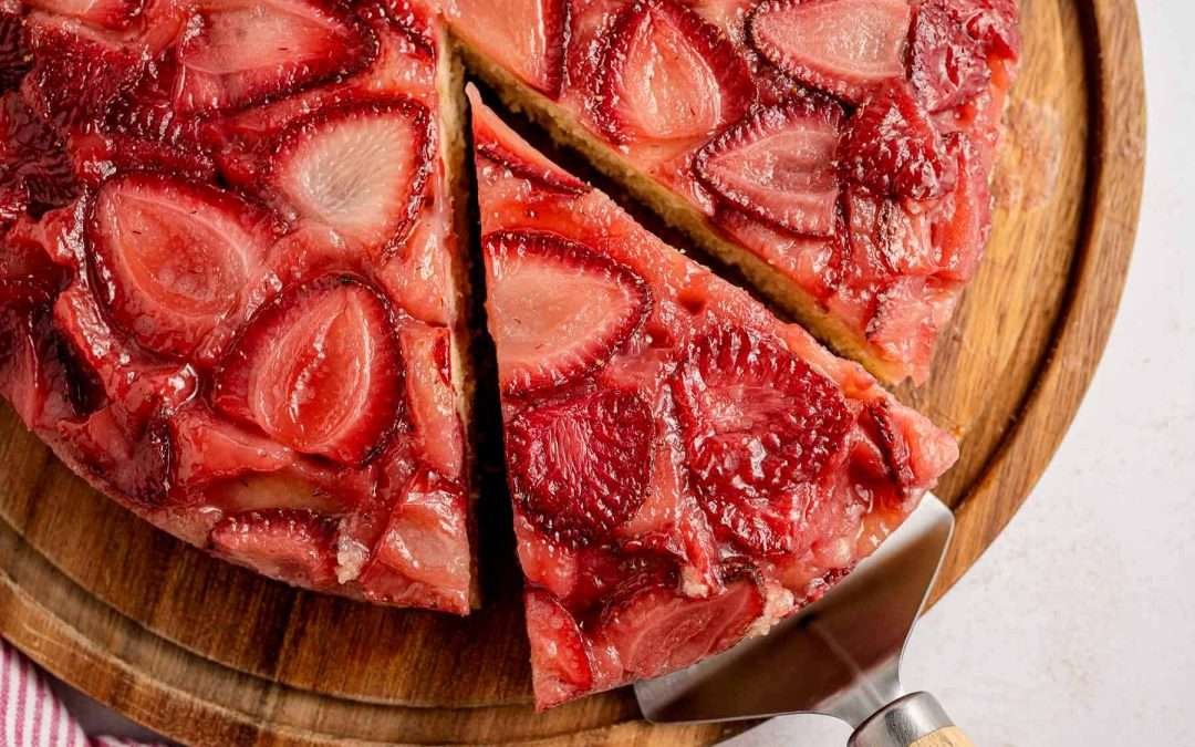 Strawberry Upside Down Cake – Heavenly Home Cooking
