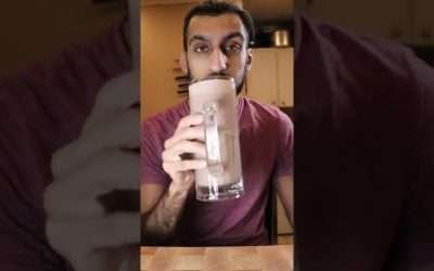 How to Make a Breakfast Smoothie (Ramadan Recipe)