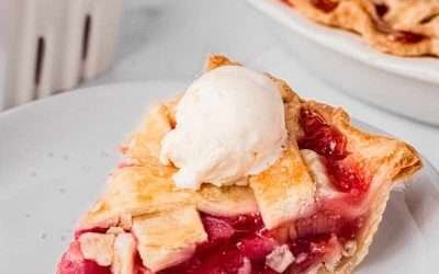 Strawberry Rhubarb Pie