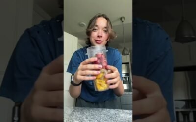 My go to smoothie recipe! #shorts