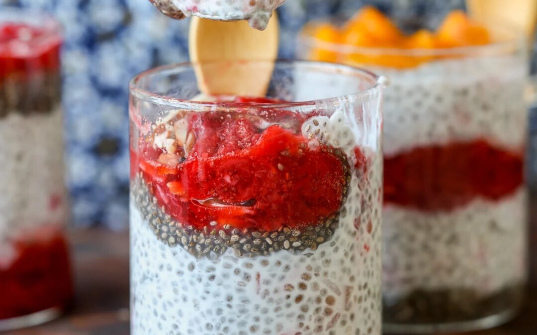The BEST Strawberry Chia Pudding